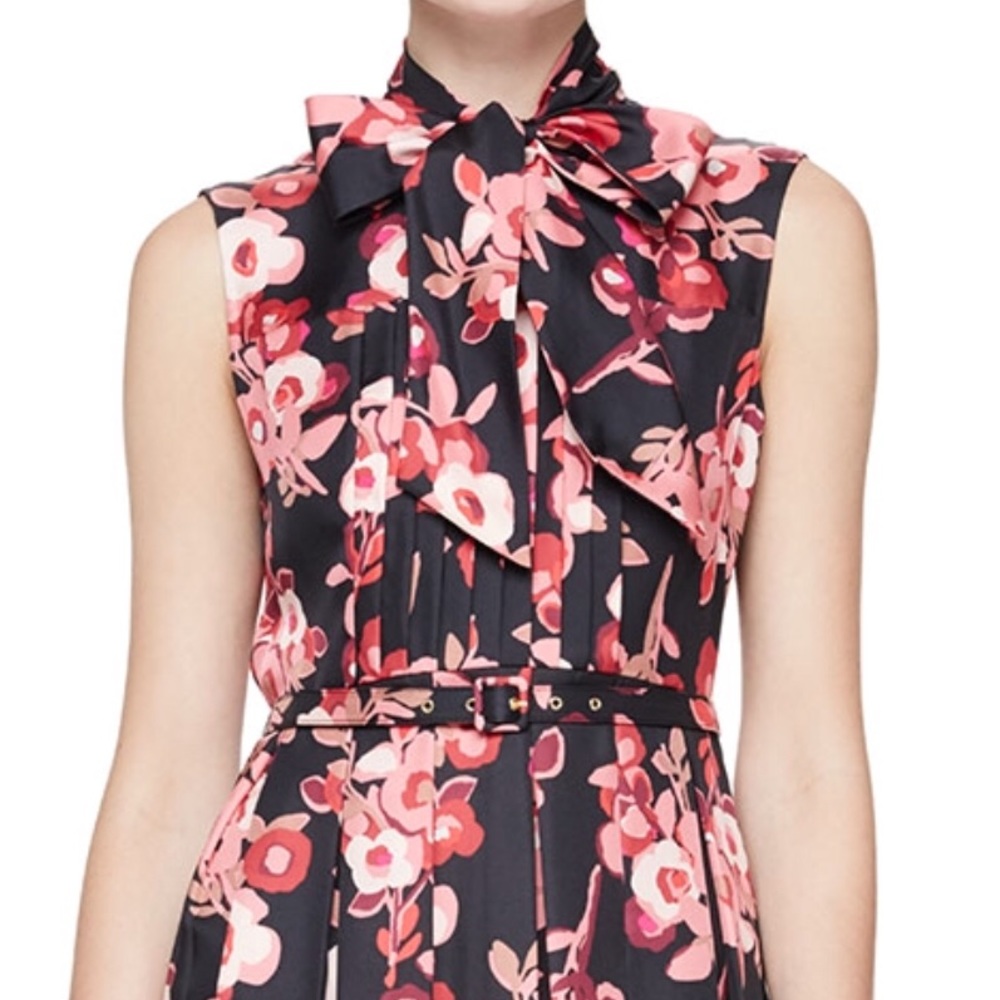 kate spade New York
sleeveless floral silk dress